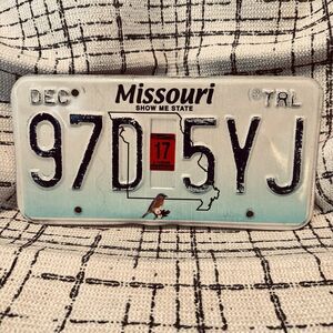 Missouri license plate 2017 With State Bird